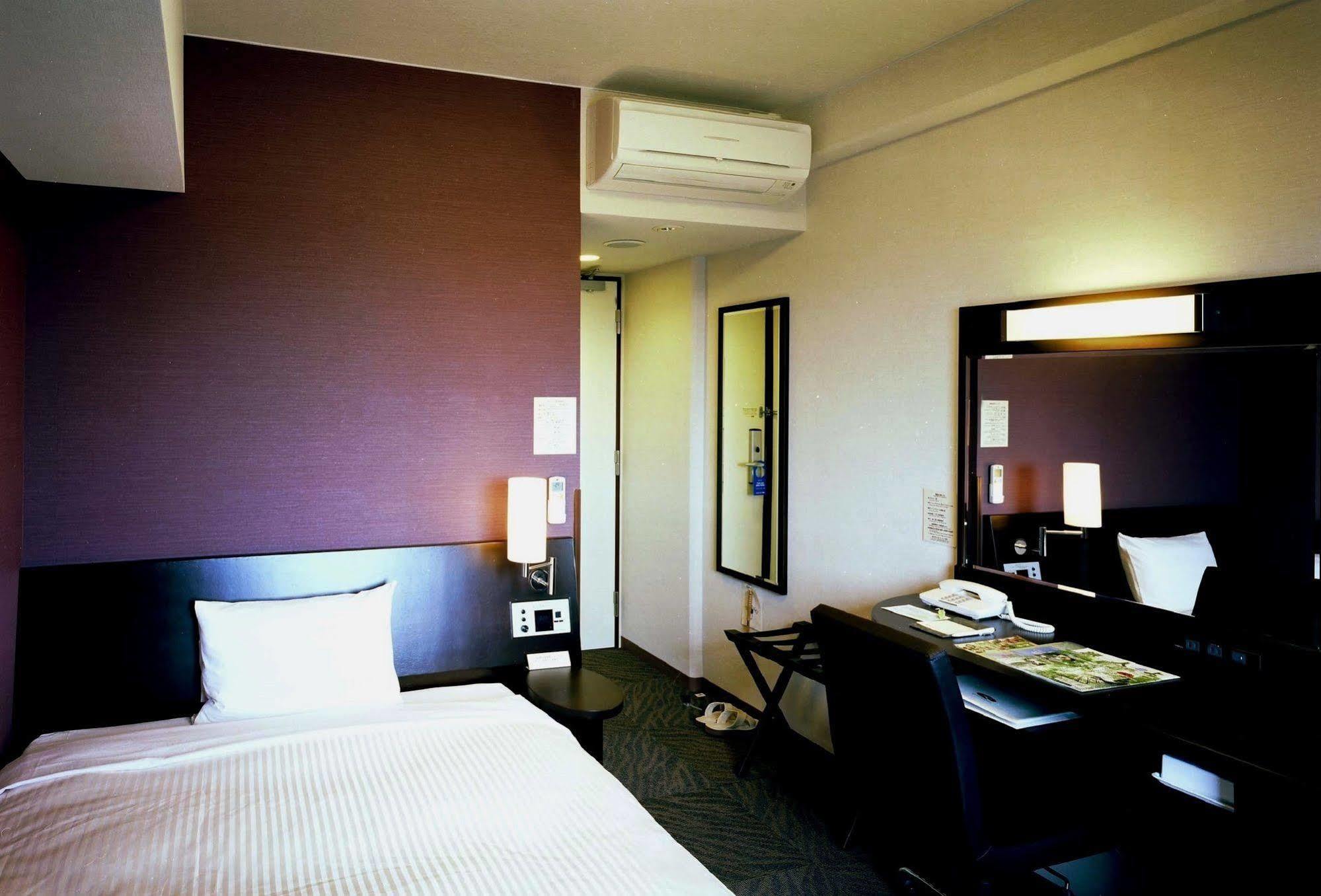 Hotel Route-Inn Dai-Ni Ashikaga Dış mekan fotoğraf